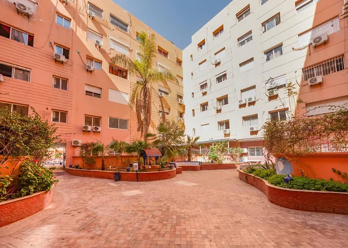 Elegant Appartement 2 Chambres Avec Piscine Et Climatisation A Gueliz